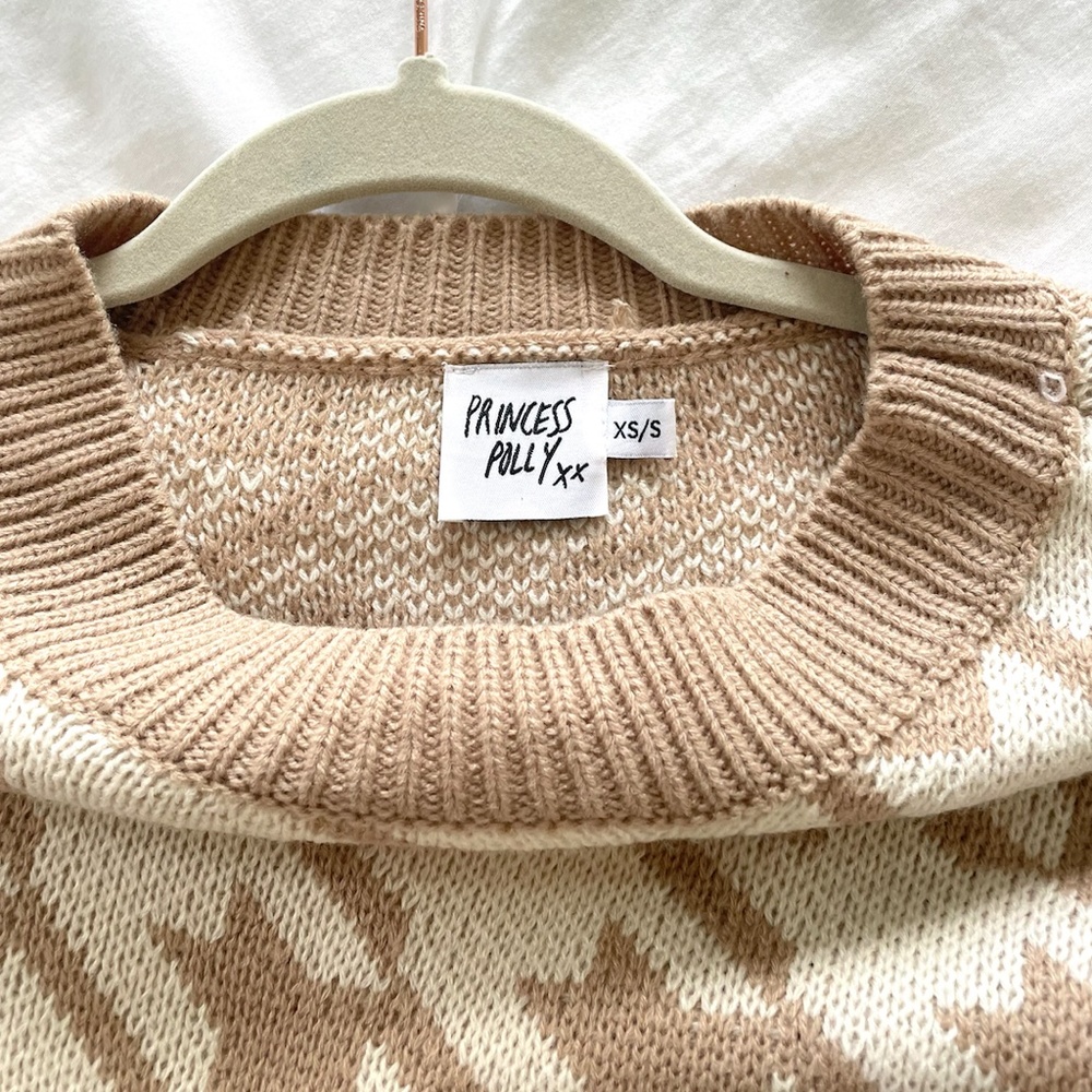 Princess Polly Beige and White Houndstooth Sweater - Picture 5 of 6